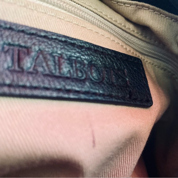 Talbots leather Black and Cream Chain Patterned Bucket Bag Chain crossbody bonus - Picture 6 of 9